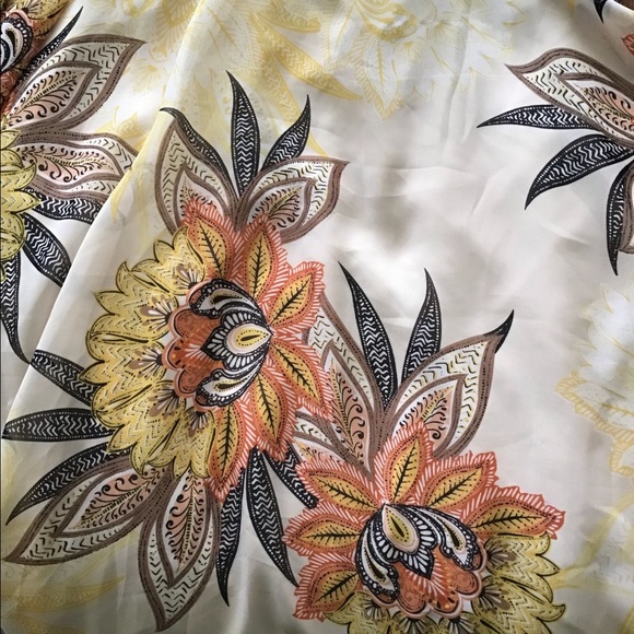 Meghan LA floral maxi skirt - Picture 2 of 3